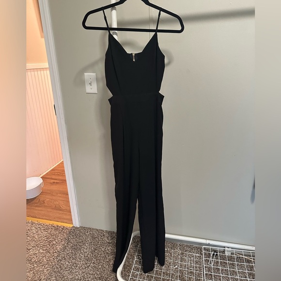 Gianni Bini Black Straight Leg Sleeveless Jumpsuit with cut outs size small - Picture 2 of 9